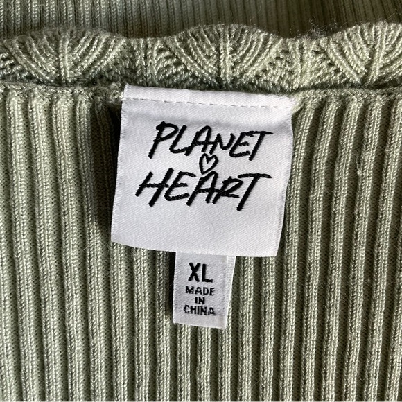 Planet Heart Juniors Ribbed Lace Trim Long Sleeve Top - Picture 4 of 7